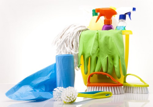 Professional deep cleaning for a Surrey home interior